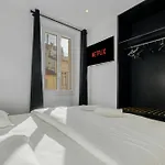 Daire 3 Chambres - 2 Min Du Palais - Climatise - Calme Cannes
