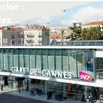 3 Chambres - 2 Min Du Palais - Climatise - Calme Daire