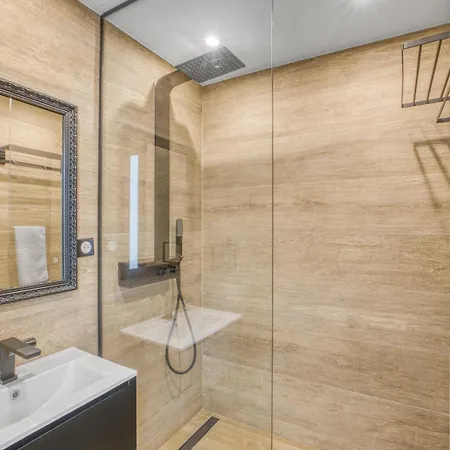 Appartement F4 Notre-dame , Hypercentre A 2 Minutes Du Palais Des Congres Cannes